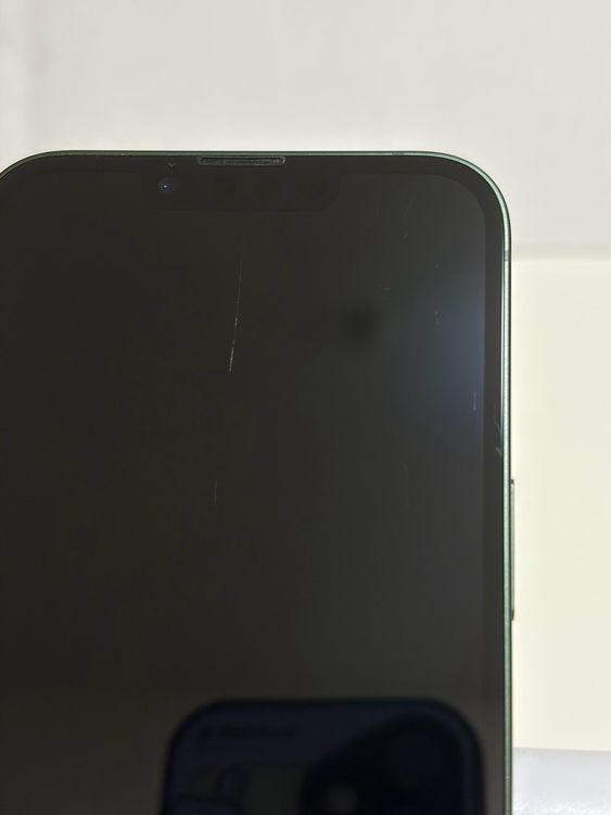 ���Хåƥ꡼84% SIM�ե꡼ iPhone13 128GB ���꡼��