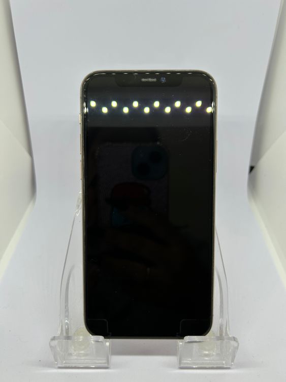 ��SIM�ե꡼ iPhone11Pro  64GB ������� �Хåƥ꡼61%
