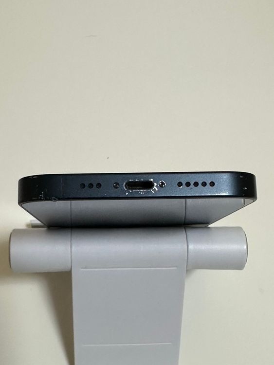 ��SIM�ե꡼ iPhone13 128GB �ߥåɥʥ���