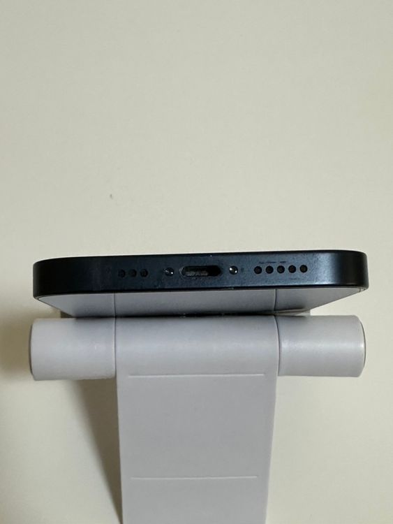 ��SIM�ե꡼ iPhone13 128GB �ߥåɥʥ���