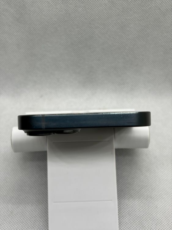 ���ϥԥͥ��ͥå� SIM�ե꡼ iPhone14 128GB �ߥåɥʥ��� �Хåƥ꡼84%