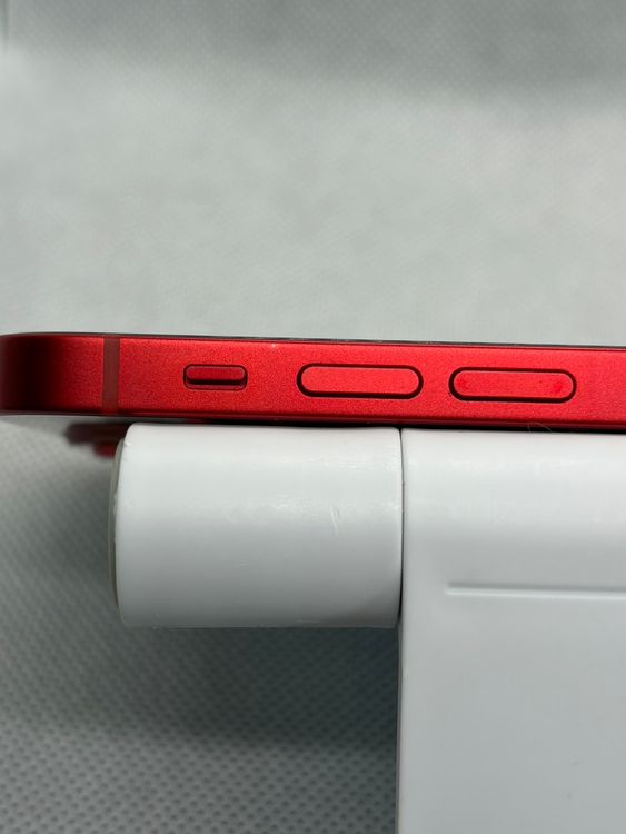 ���Хåƥ꡼86% SIM�ե꡼ iPhone13mini 256GB ��å�