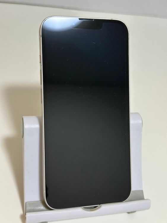���Хåƥ꡼83% SIM�ե꡼ iPhone14 256GB �������饤��