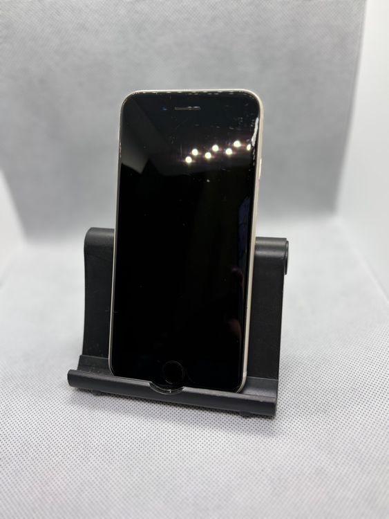 ���ϥԥͥ��ͥå� SIM�ե꡼ iPhoneSE ��3���� 64GB �������饤�� �Хåƥ꡼87%