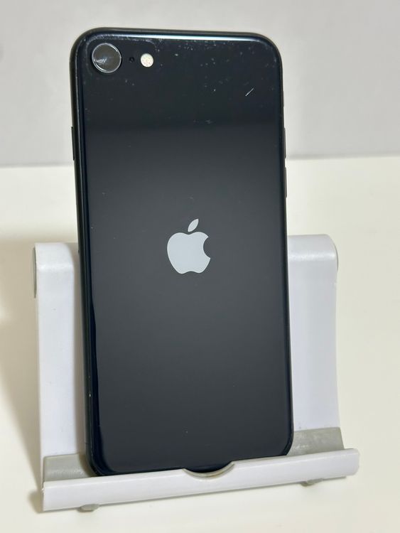 ��SIM�ե꡼ iPhoneSE ��3���� 64GB �ߥåɥʥ���
