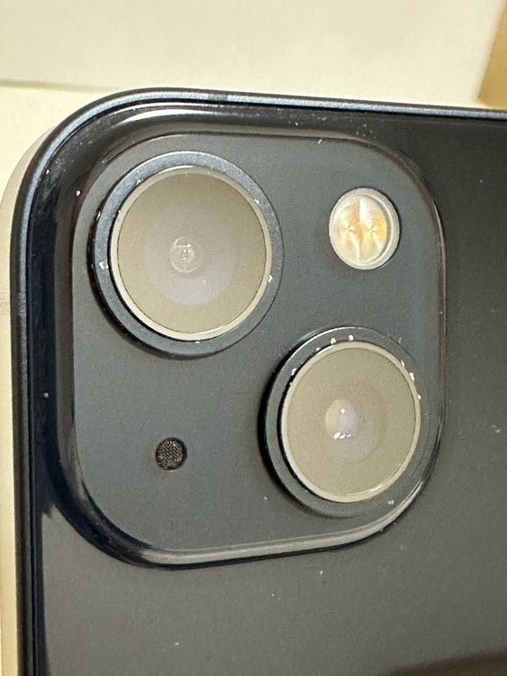 ���Хåƥ꡼82% SIM�ե꡼ iPhone13 128GB �ߥåɥʥ���