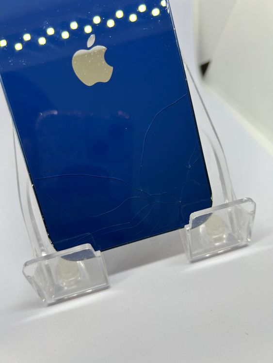 ��SIM�ե꡼ iPhone12  128GB �֥롼 �Хåƥ꡼80%