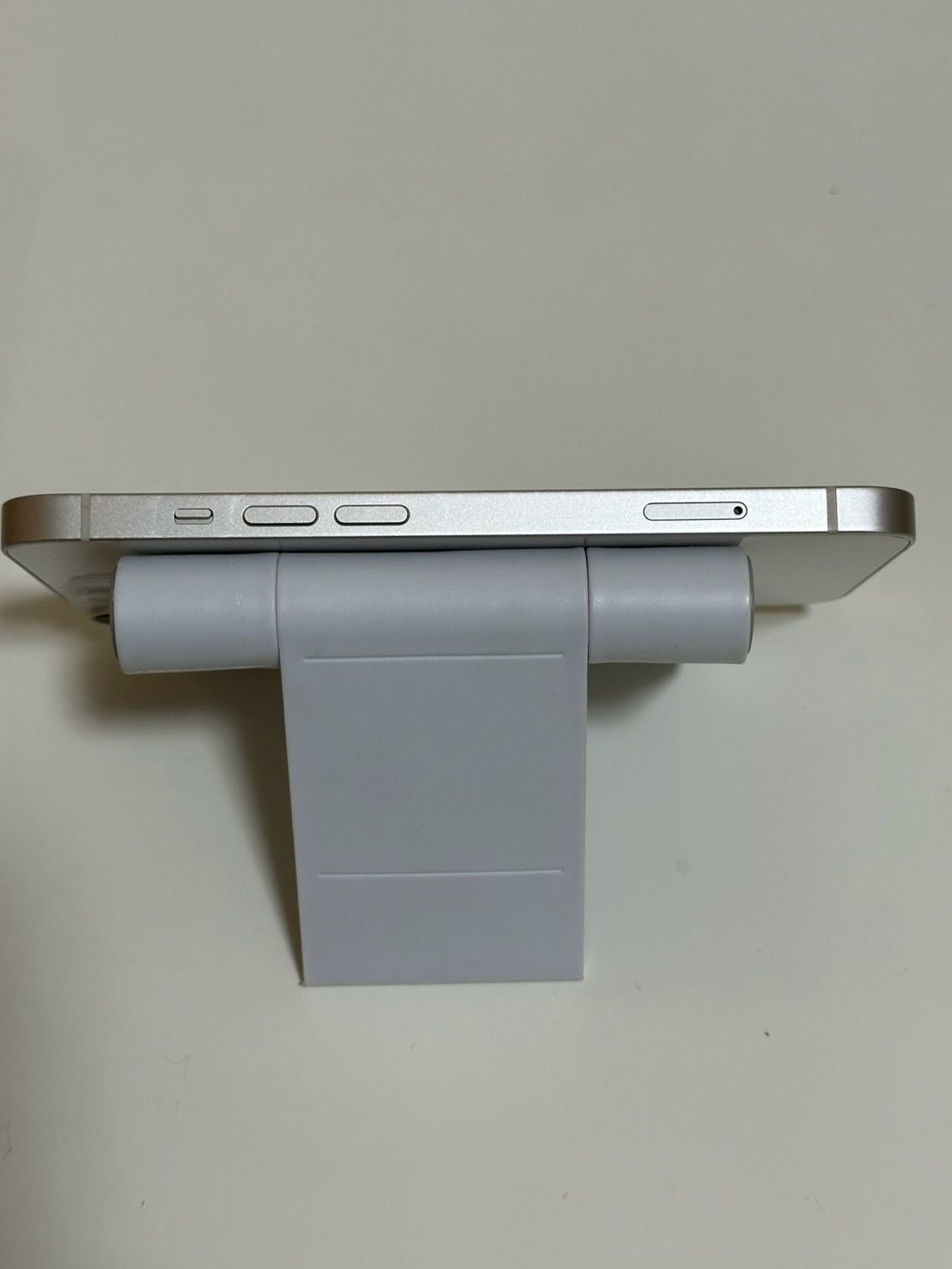 ムスビー｜○バッテリー87% SIMフリー iPhone14 128GB スターライト