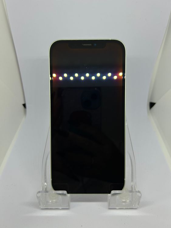 ��SIM�ե꡼ iPhone12  64GB ���꡼�� �Хåƥ꡼77%