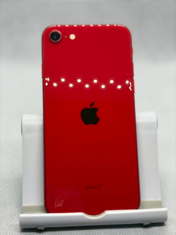 ���Хåƥ꡼85% SIM�ե꡼ iPhoneSE ��2���� 64GB ��å�
