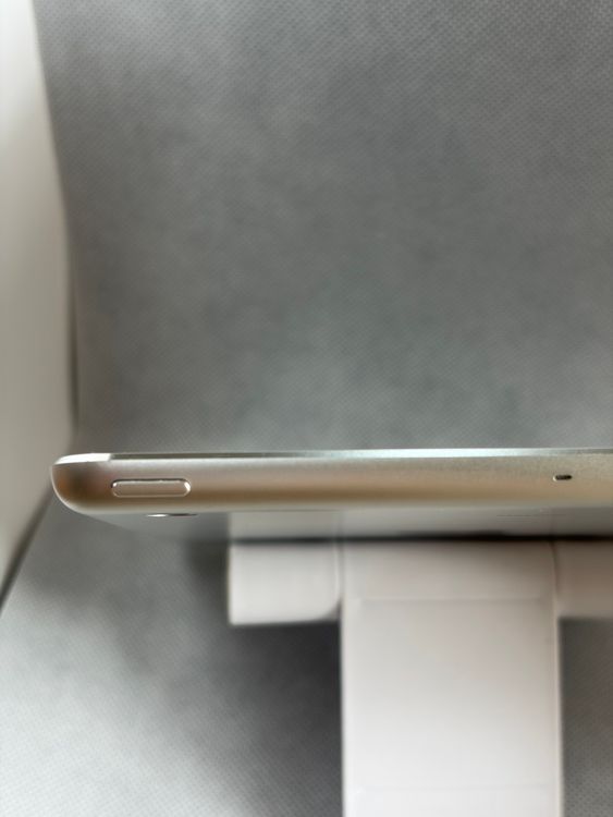 ���ϥԥͥ��ͥå� iPad mini 2 32GB ����С� Wi-Fi��ǥ�