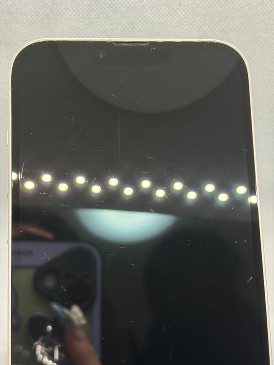 ���Хåƥ꡼83% SIM�ե꡼ iPhone14Plus 128GB �������饤��