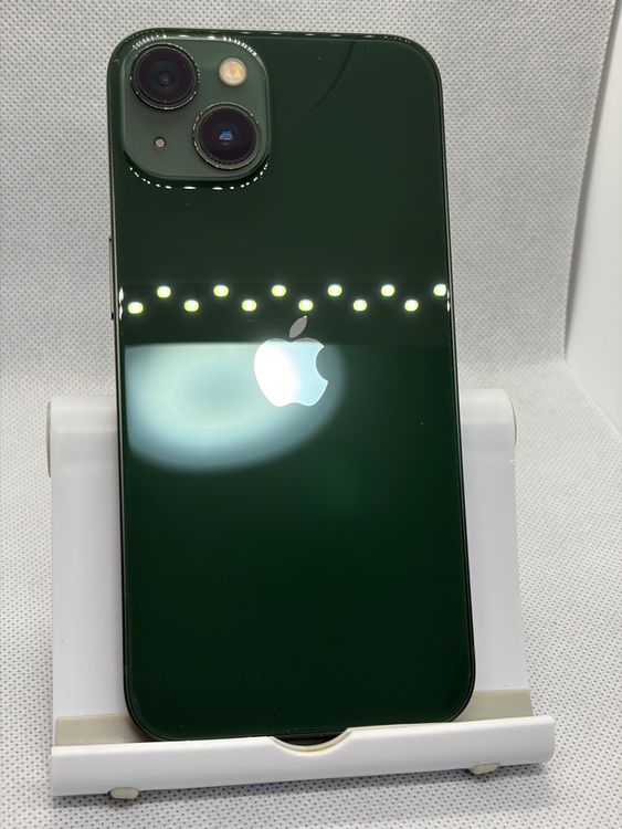 ���Хåƥ꡼86% SIM�ե꡼ iPhone13 128GB ���꡼��