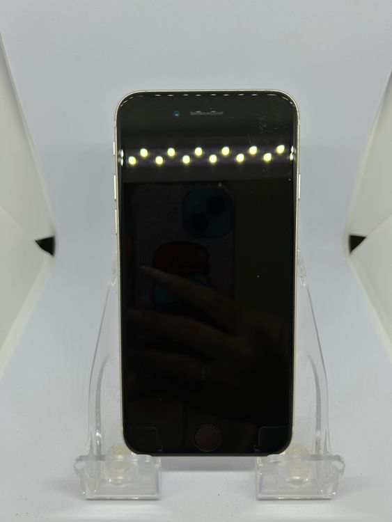 ��SIM�ե꡼ iPhoneSE��3����  128GB �������饤�� �Хåƥ꡼80%