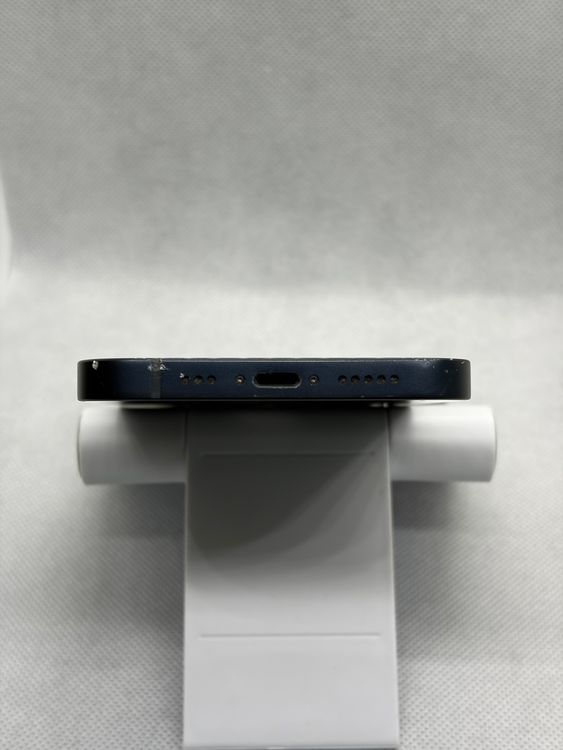 ���Хåƥ꡼88% SIM�ե꡼ iPhone12 128GB �֥�å�