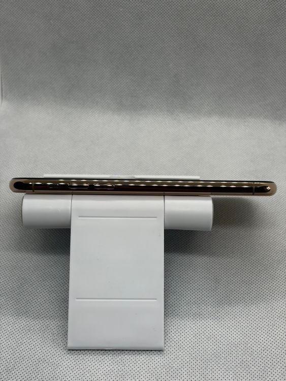 ���Хåƥ꡼99% ���� SIM�ե꡼ iPhone11Pro 256GB �������