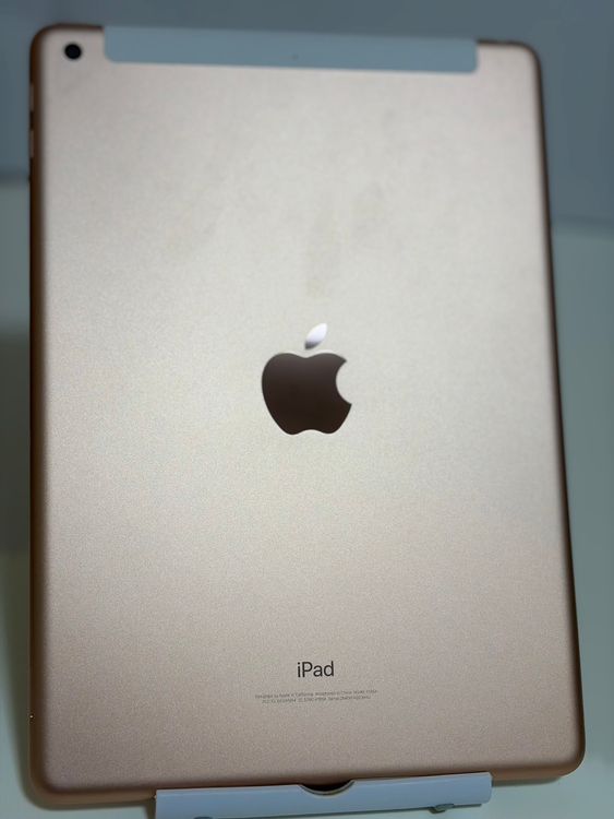 ���Хåƥ꡼95% ���� SIM�ե꡼ iPad ��6���� 32GB �������