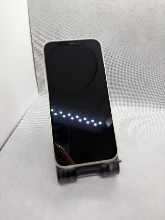 ���ϥԥͥ��ͥå� SIM�ե꡼ iPhone12 64GB �ۥ磻�� �Хåƥ꡼85%