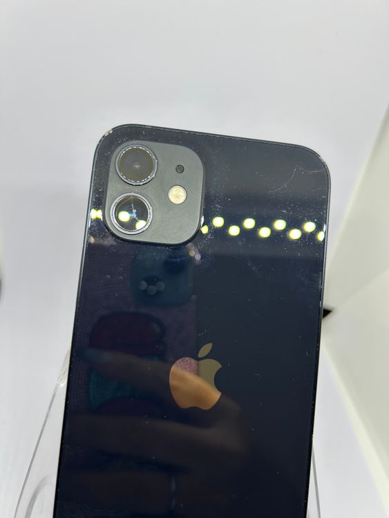 ��SIM�ե꡼ iPhone12  64GB �ߥåɥʥ��� �Хåƥ꡼77%