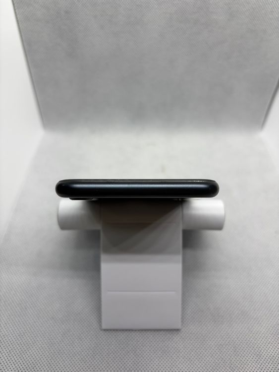 ���Хåƥ꡼100% SIM�ե꡼ iPhoneSE ��3���� 128GB �ߥåɥʥ���