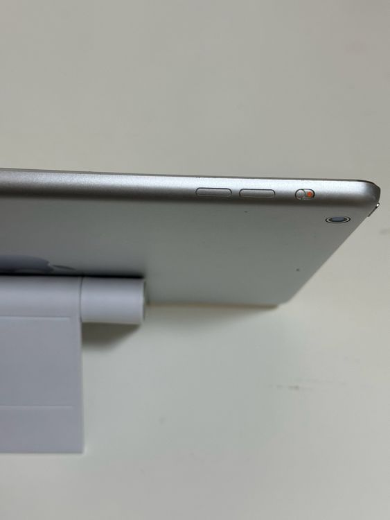 ��iPad Air ��1���� 16GB ����С� Wi-Fi��ǥ�