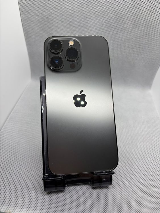 ���ϥԥͥ��ͥå� SIM�ե꡼ iPhone13Pro 512GB ����ե����� �Хåƥ꡼83%