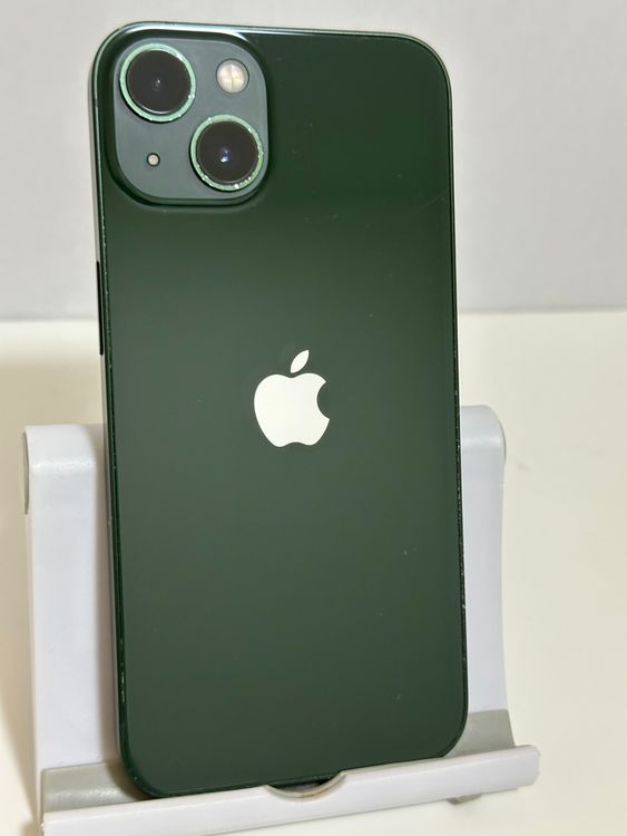 ���Хåƥ꡼85% SIM�ե꡼ iPhone13 256GB ���꡼��