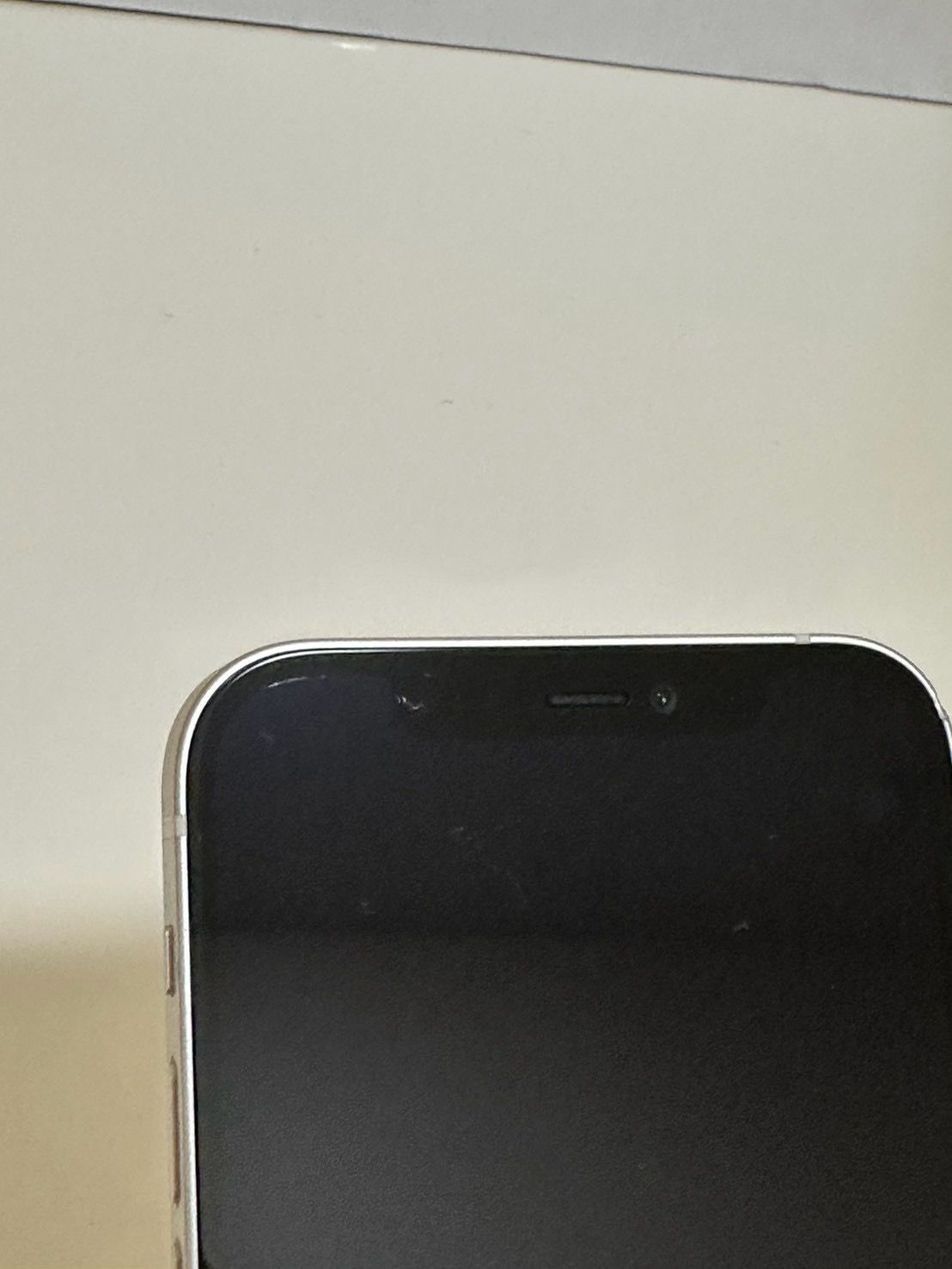 ムスビー｜○バッテリー99% SIMフリー iPhone12 64GB ホワイト