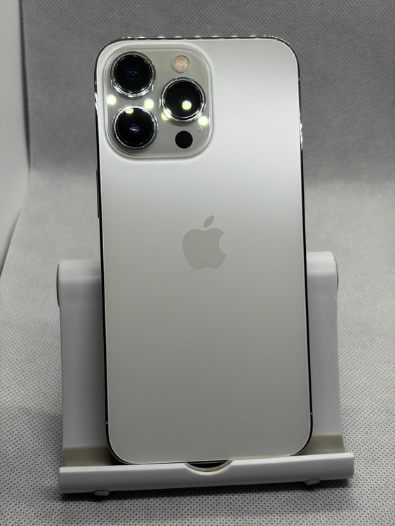 ���Хåƥ꡼84% SIM�ե꡼ iPhone13Pro 512GB ����С�