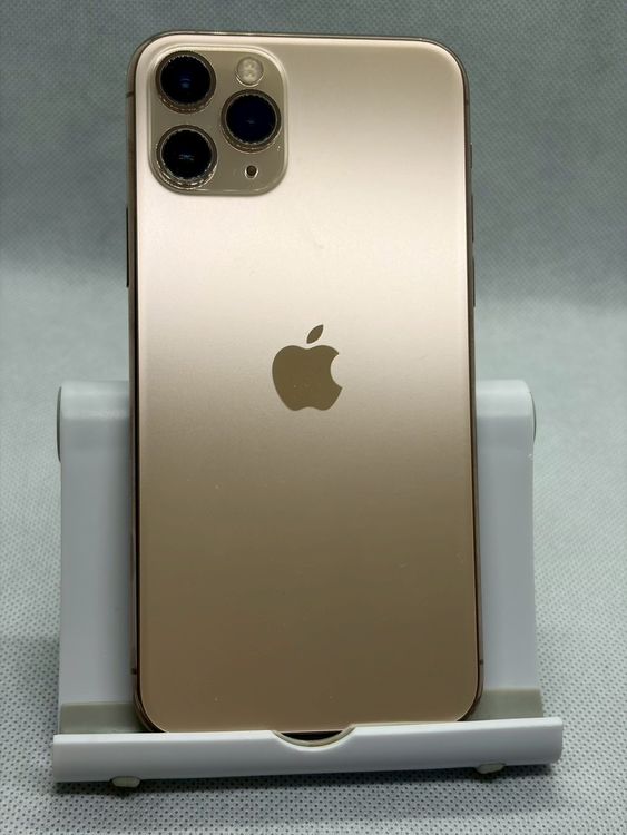 ���Хåƥ꡼94% SIM�ե꡼ iPhone11Pro 256GB �������