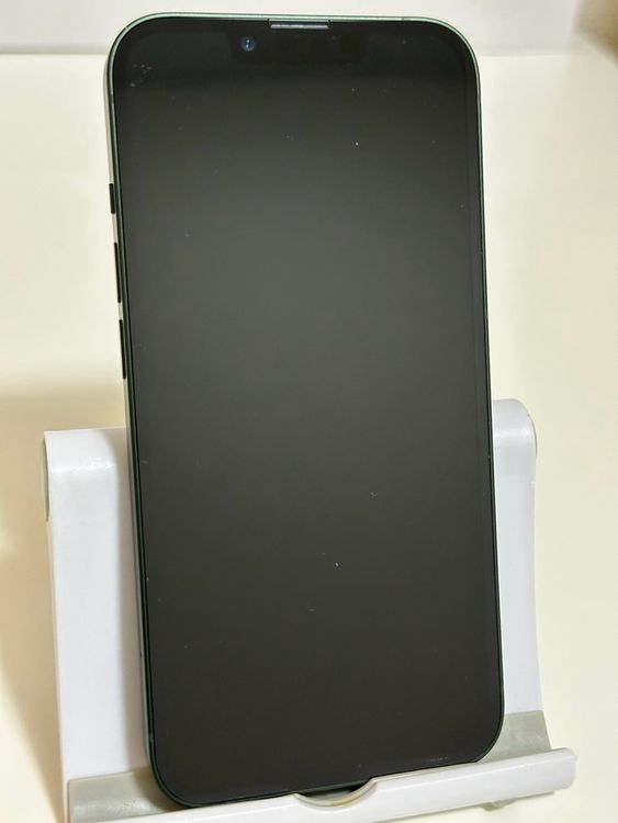 ���Хåƥ꡼83% Ķ���� SIM�ե꡼ iPhone13 128GB ���꡼��