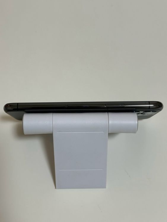 ムスビー｜○バッテリー83% SIMフリー iPhone11Pro 256GB スペース