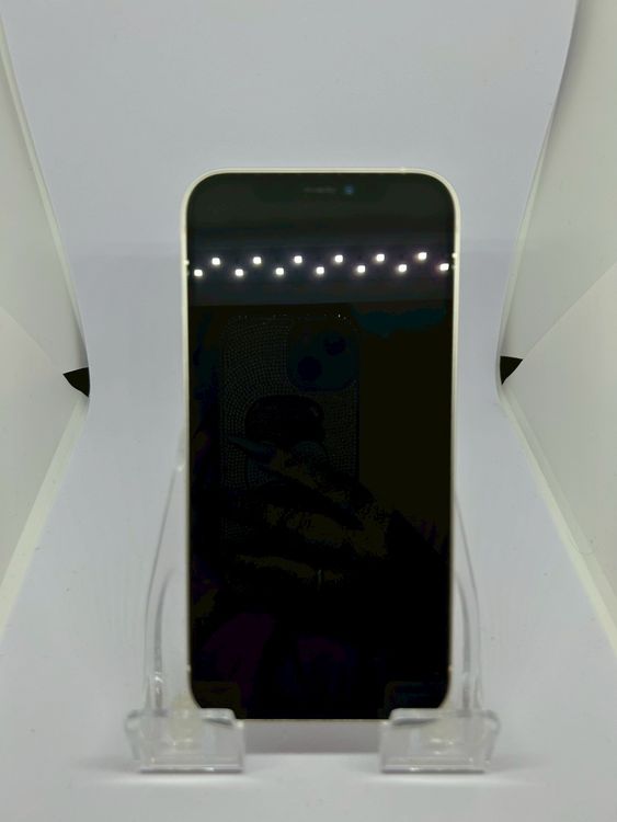 ��SIM�ե꡼ iPhone12  64GB �ۥ磻��
