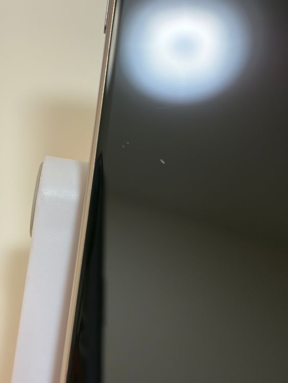 ���Хåƥ꡼81% SIM�ե꡼ ���� iPhone15ProMax 1TB �ʥ���������˥���