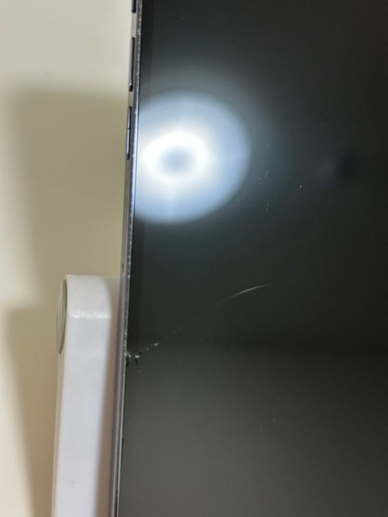 ���Хåƥ꡼81% SIM�ե꡼ iPhone13ProMax 128GB ������֥롼