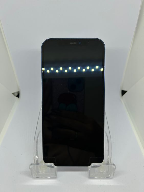 ��SIM�ե꡼ iPhone12  64GB �֥롼