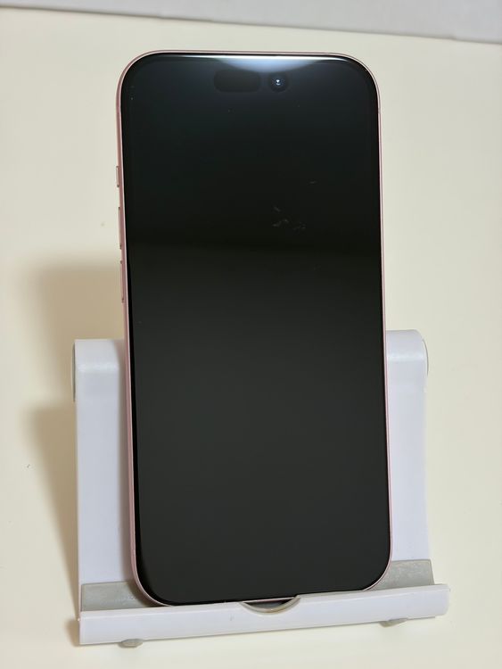 ���Хåƥ꡼86% ���� SIM�ե꡼ iPhone15 256GB �ԥ�