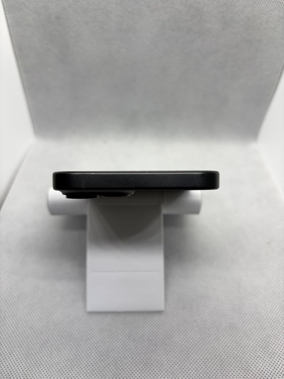 ���ϥԥͥ��ͥå� SIM�ե꡼ iPhone15 128GB �֥�å� �Хåƥ꡼86%