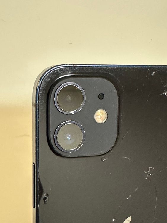 ��SIM�ե꡼ iPhone12 64GB �֥�å�