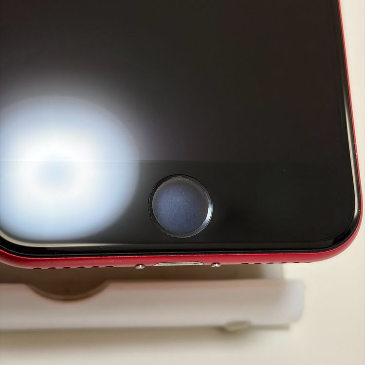 ��SIM�ե꡼ iPhoneSE ��3���� 64GB ��å�