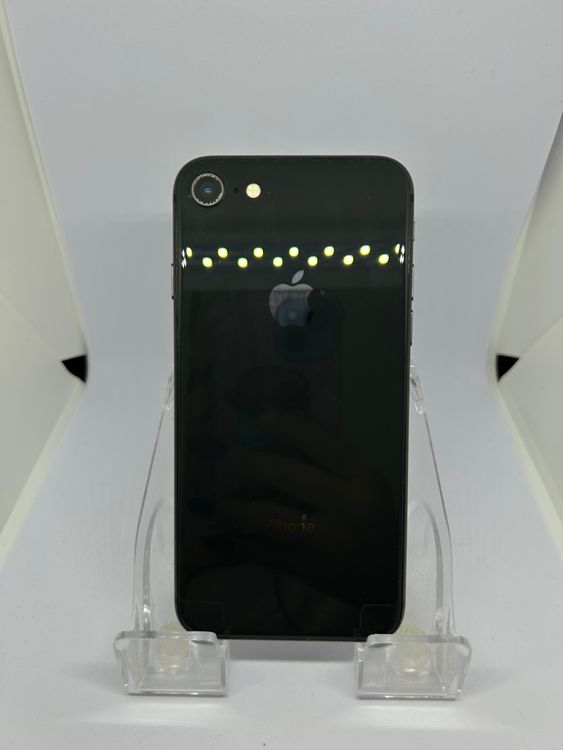 ��SIM�ե꡼ iPhone8  64GB ���졼 �Хåƥ꡼78%
