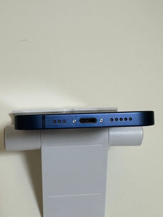 ��SIM�ե꡼ iPhone12 64GB �֥롼