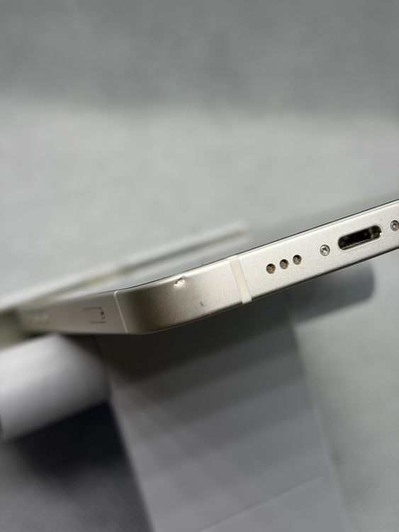 ��SIM�ե꡼ iPhone12 64GB �ۥ磻�� �Хåƥ꡼83%