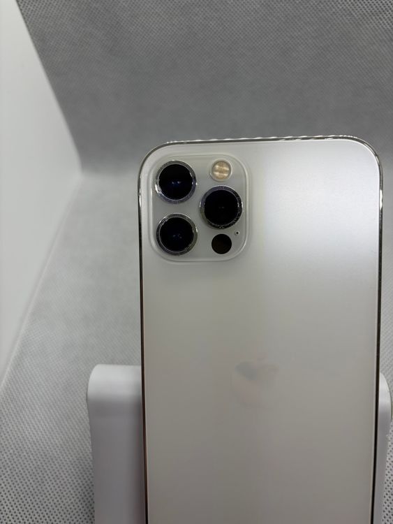 ���Хåƥ꡼93% SIM�ե꡼ iPhone12Pro 128GB ����С�