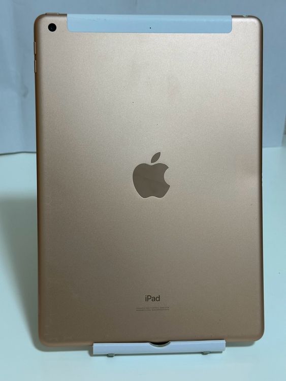 ���Хåƥ꡼89% iPad ��7���� 32GB �������