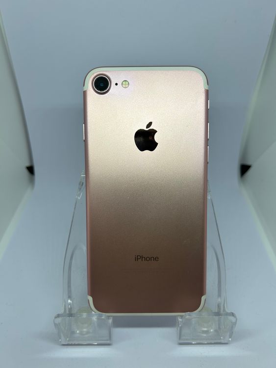 ��SIM�ե꡼ iPhone7  32GB ������������� �Хåƥ꡼78%