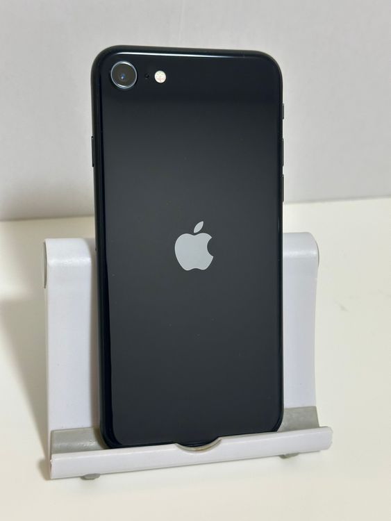 ��SIM�ե꡼ iPhoneSE ��3���� 64GB �ߥåɥʥ���