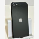 ���Хåƥ꡼83% SIM�ե꡼ iPhoneSE ��2���� 64GB �֥�å�