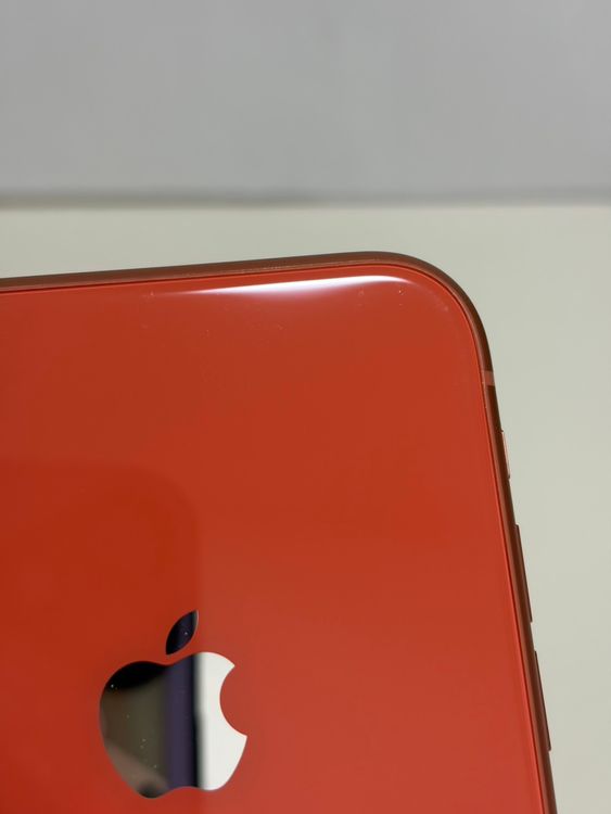 ���Хåƥ꡼83% SIM�ե꡼ iPhoneXR 128GB �������