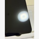 ���Хåƥ꡼100% Ķ���� SIM�ե꡼ iPhone13Pro 256GB ������֥롼